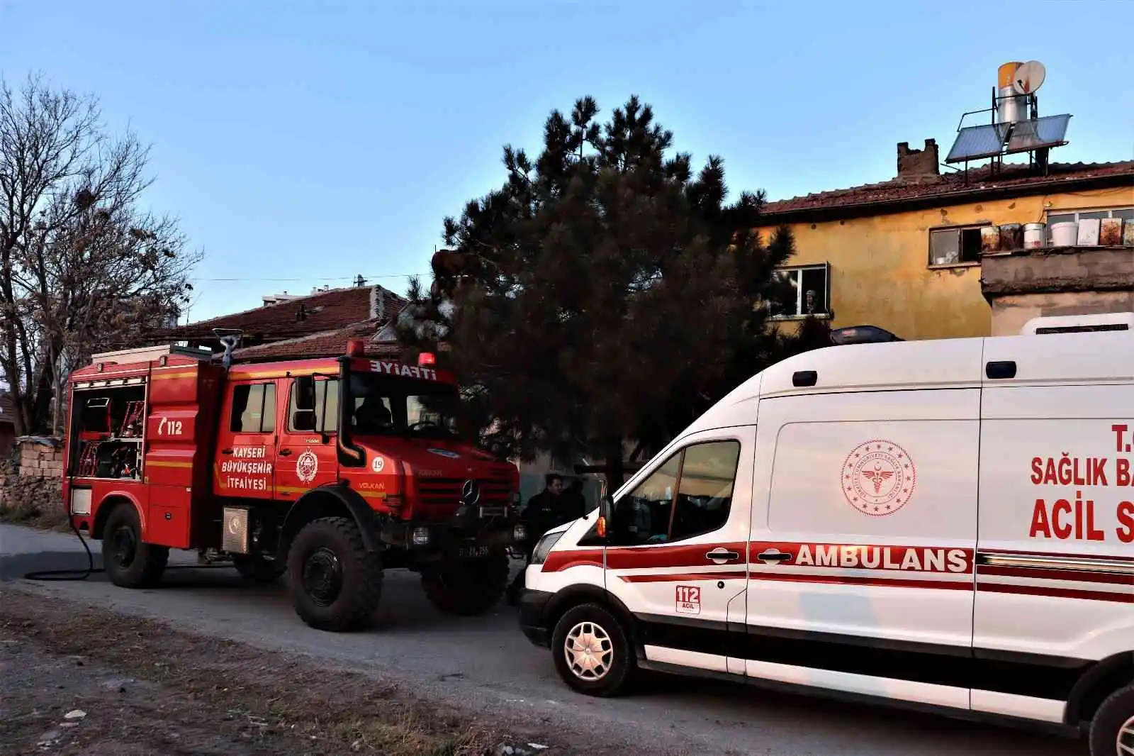 Karısıyla tartıştı, evini ateşe verdi
