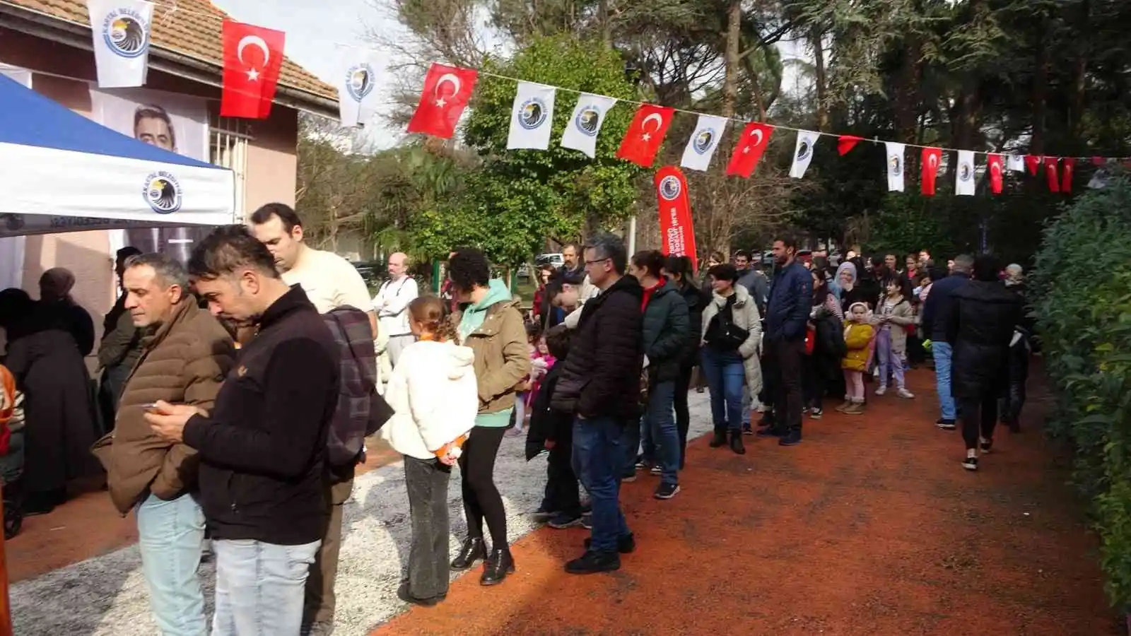 Kartal’da ara tatile giren çocuklar için şenlik
