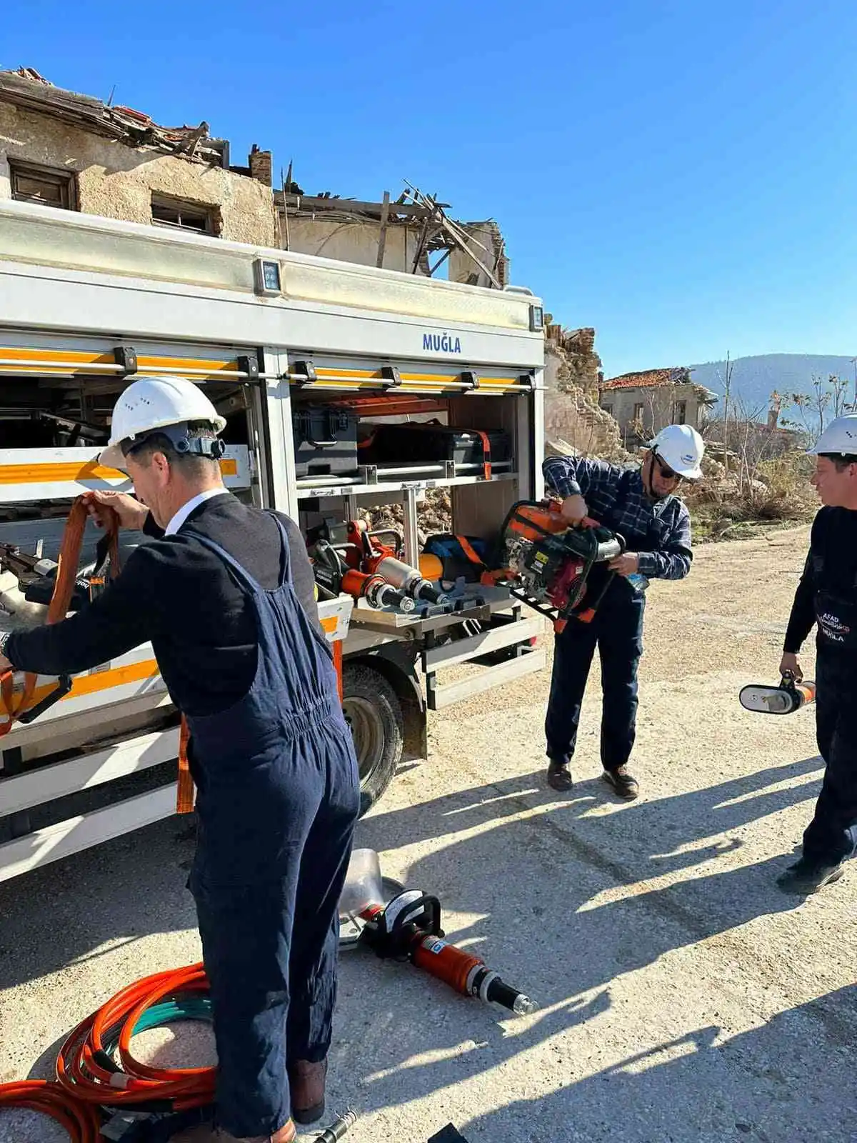 Muğla’da muhtarlar destek AFAD gönüllüsü oluyor
