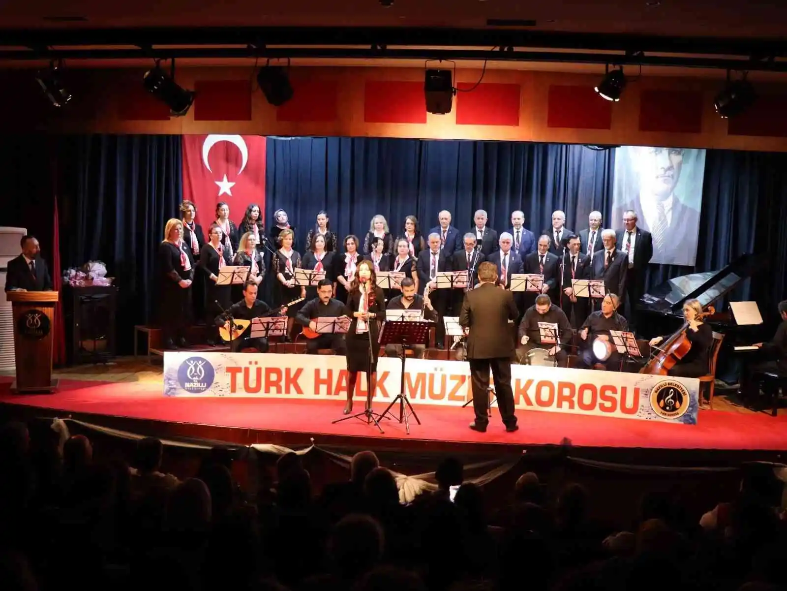 Nazilli'de 2023 yılının ilk konserine yoğun ilgi
