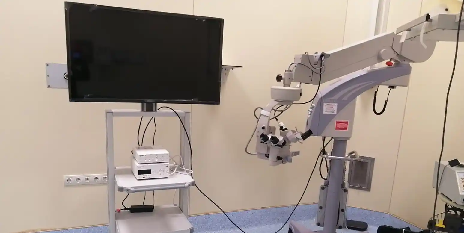 Nazilli Devlet Hastanesi'nde göz ameliyat mikroskobu hizmete sunuldu
