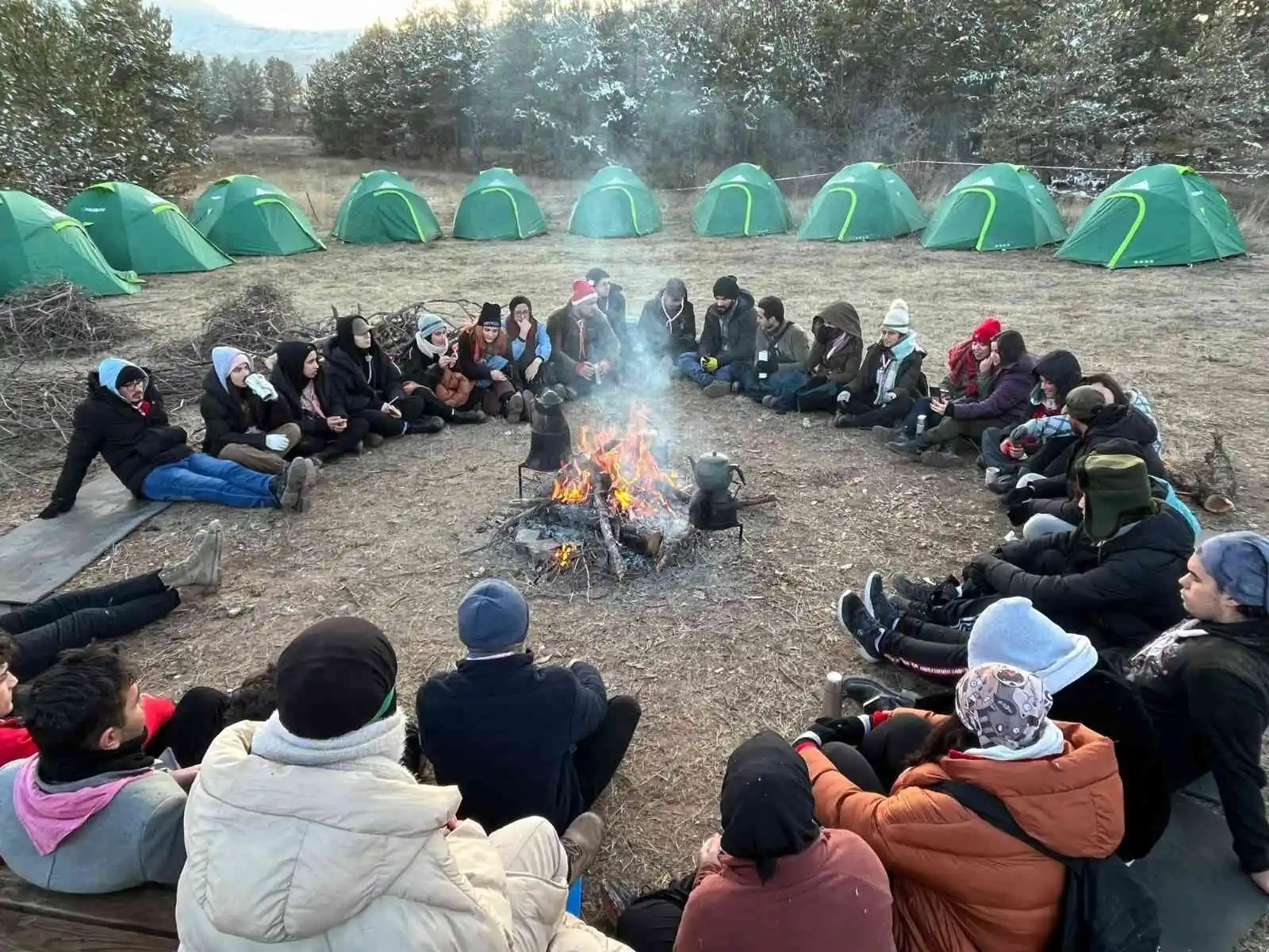 NEVÜ İzci Kulübü “Kış Eğitim Kampı” düzenledi
