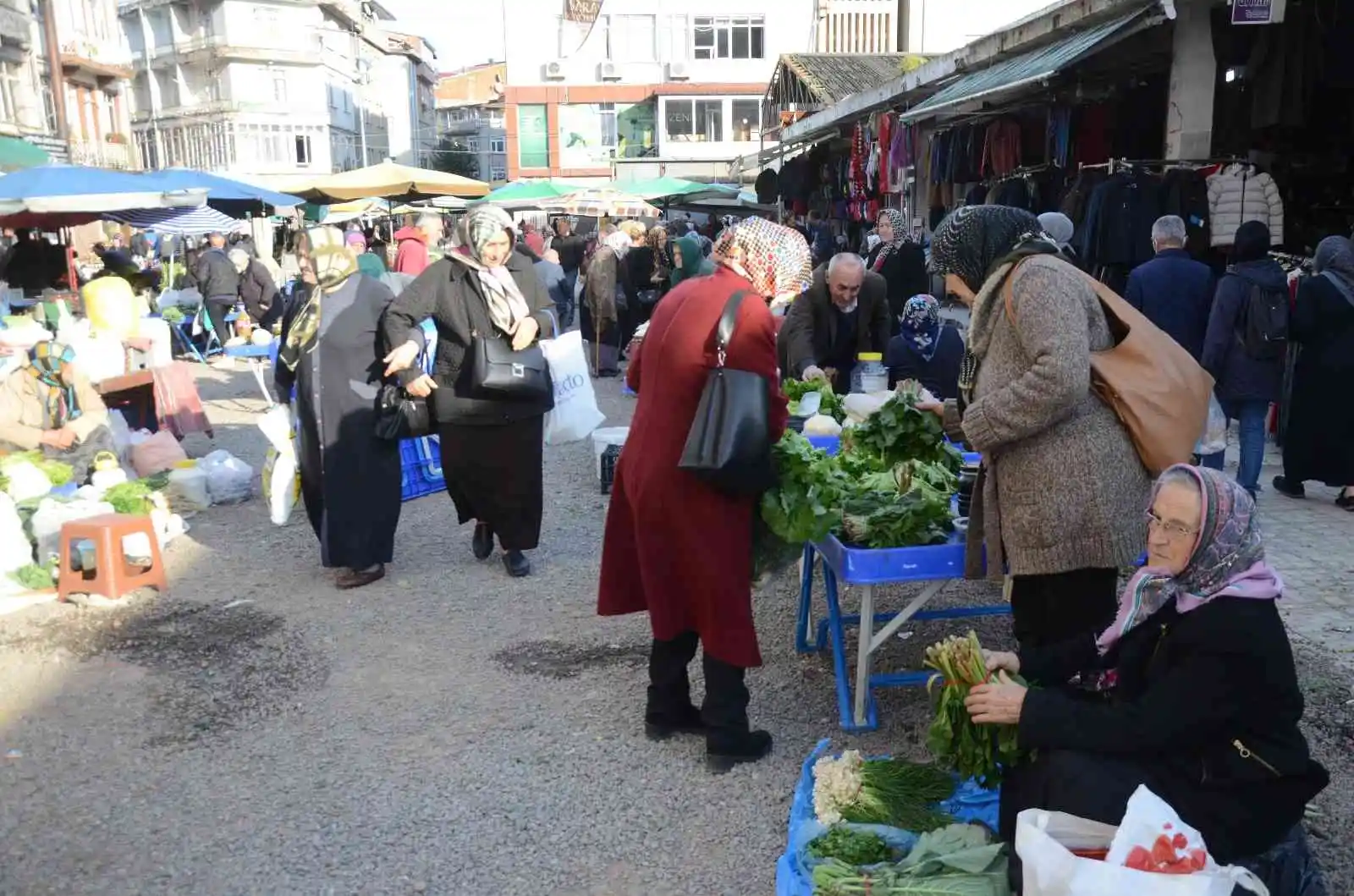 Ordu’da semt pazarlarında yoğunluk
