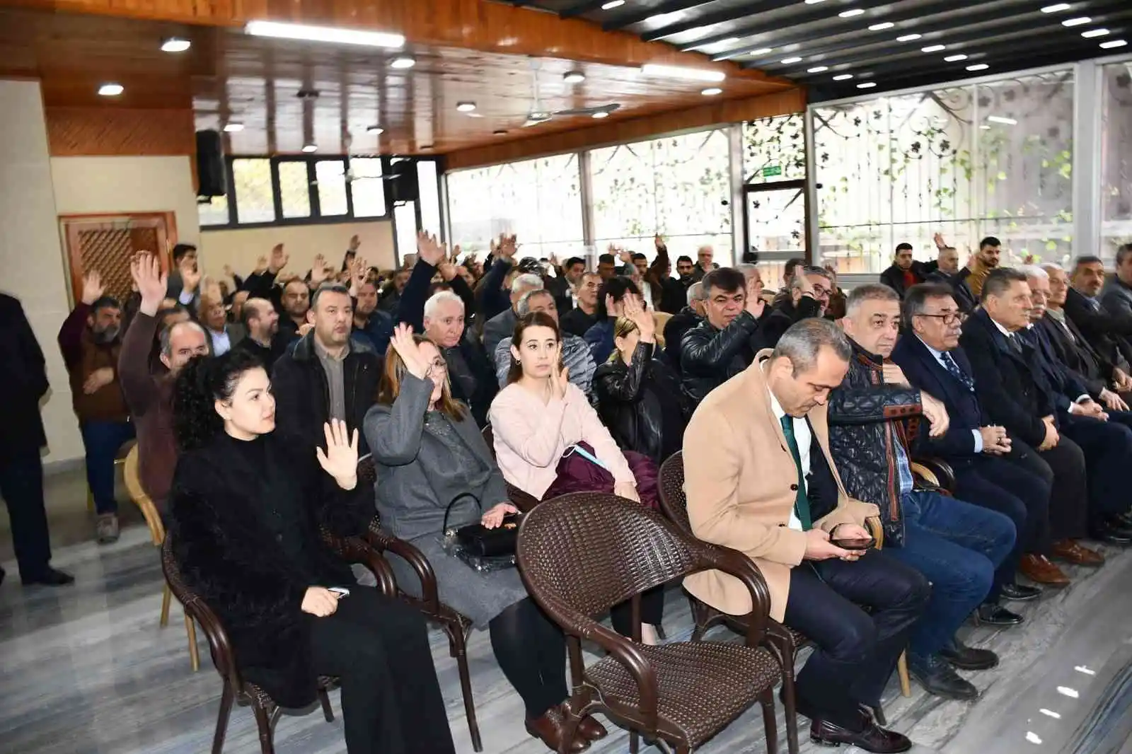 Payas’da Ali Oğuz güven tazeledi
