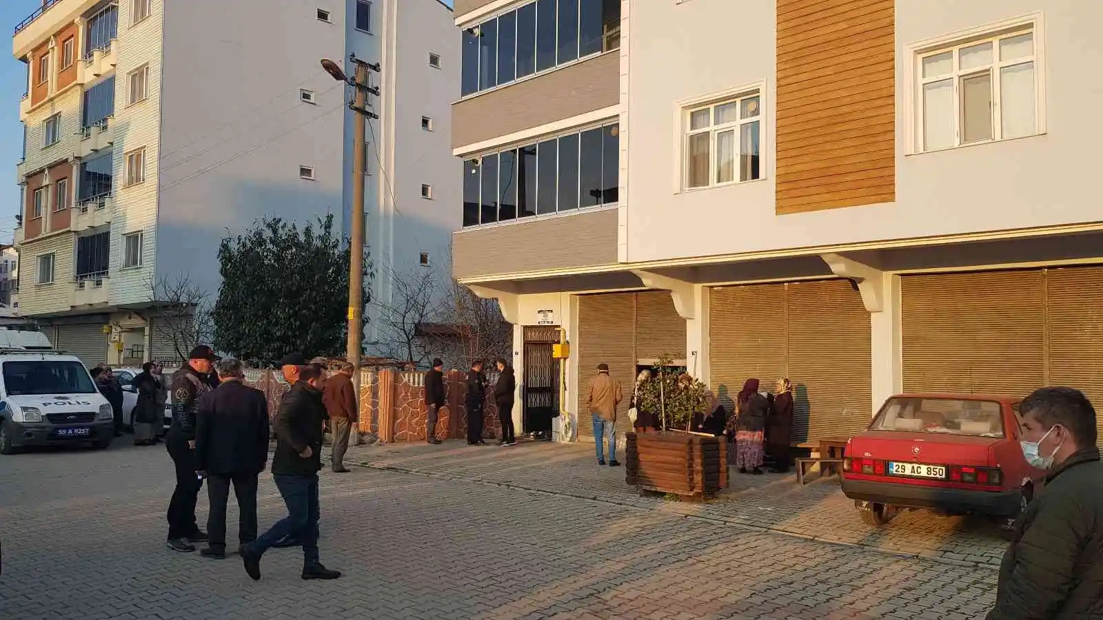 Samsun’da aynı mahallede 2 intihar
