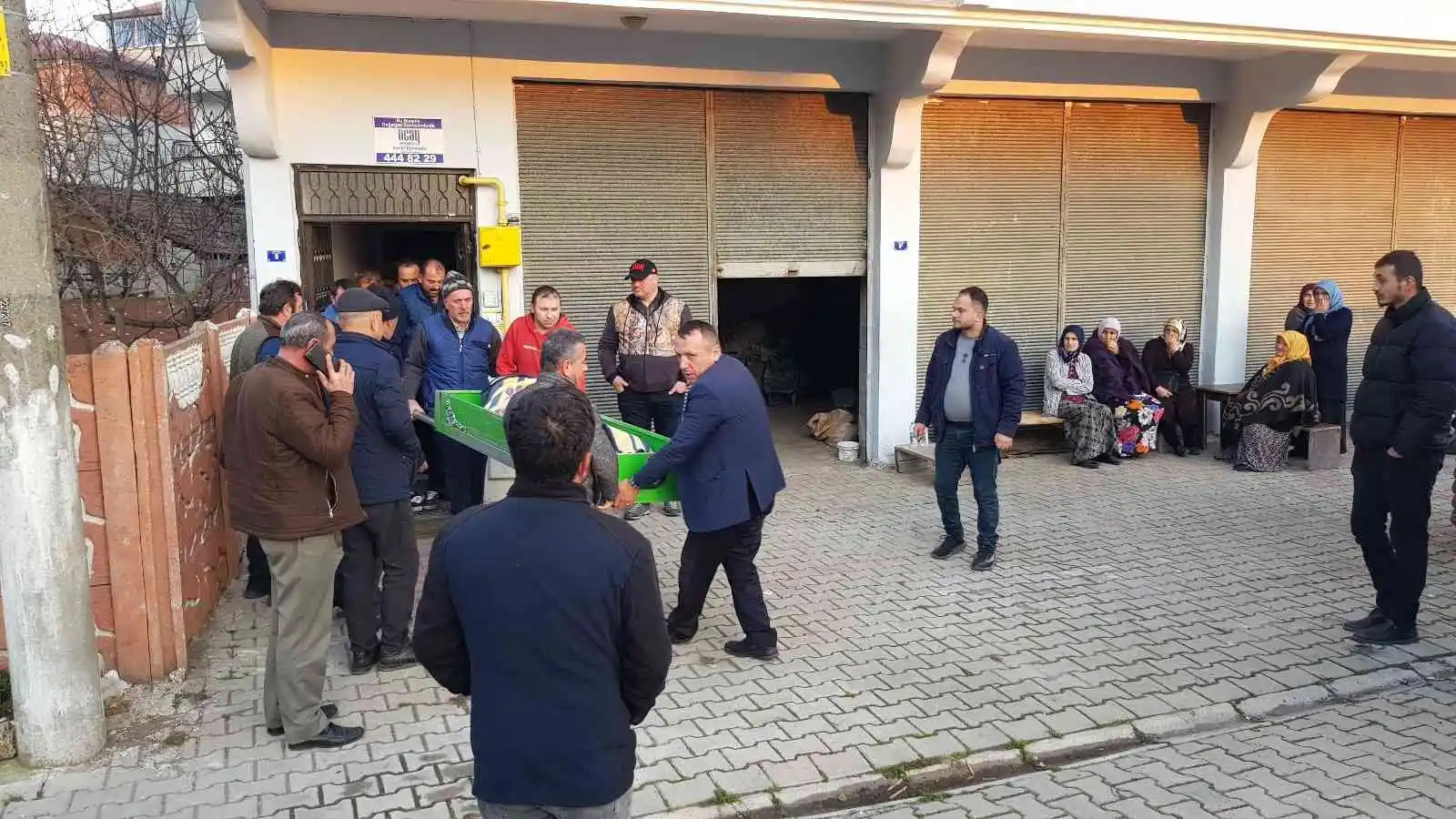 Samsun’da aynı mahallede 2 intihar
