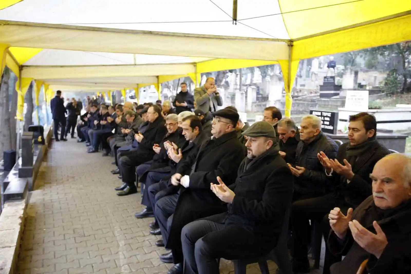 SANKO’nun Kurucusu Sani Konukoğlu, mezarı başında anıldı