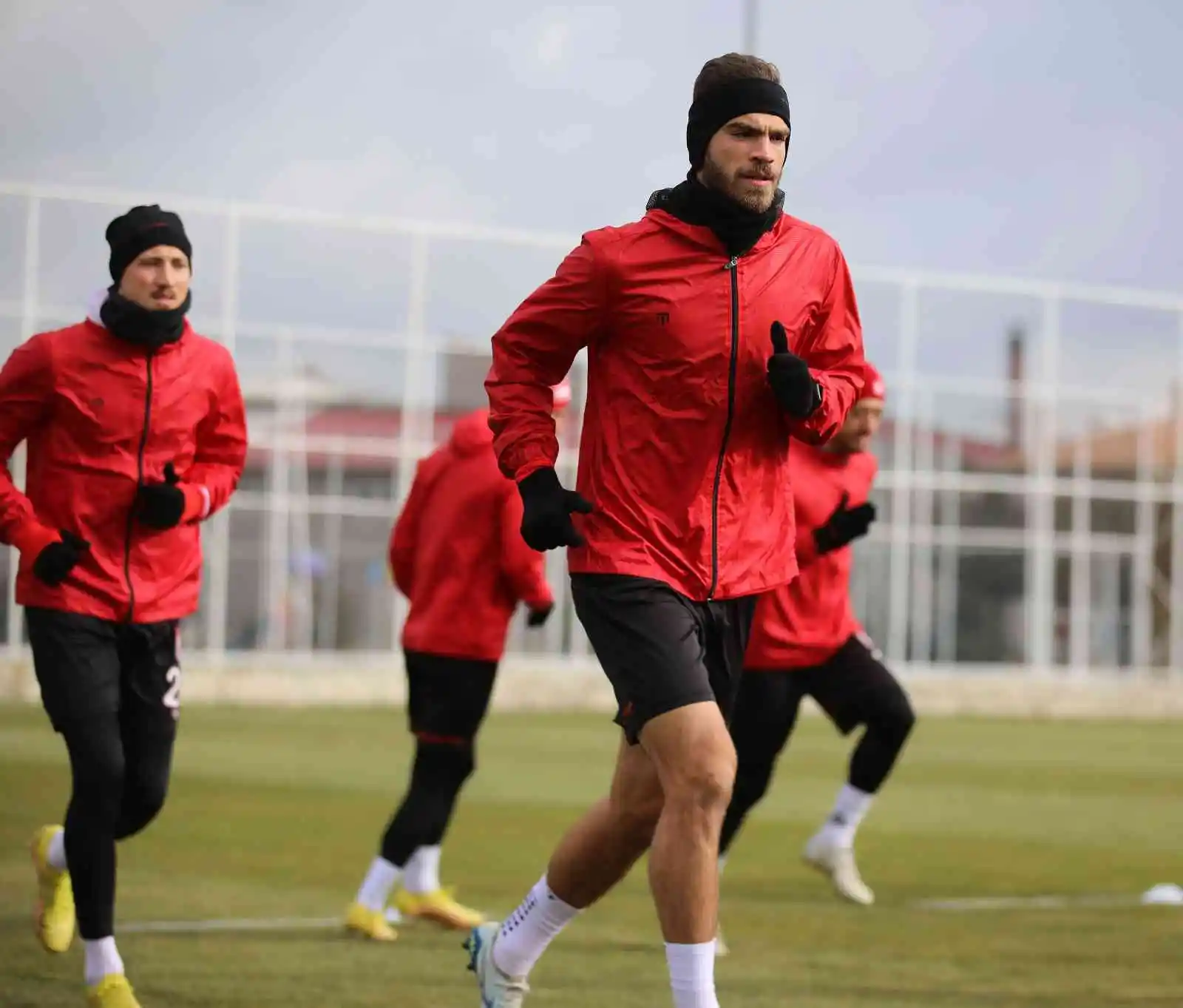 Sivasspor Kayseri maçına 3 puan parolasıyla hazırlanıyor