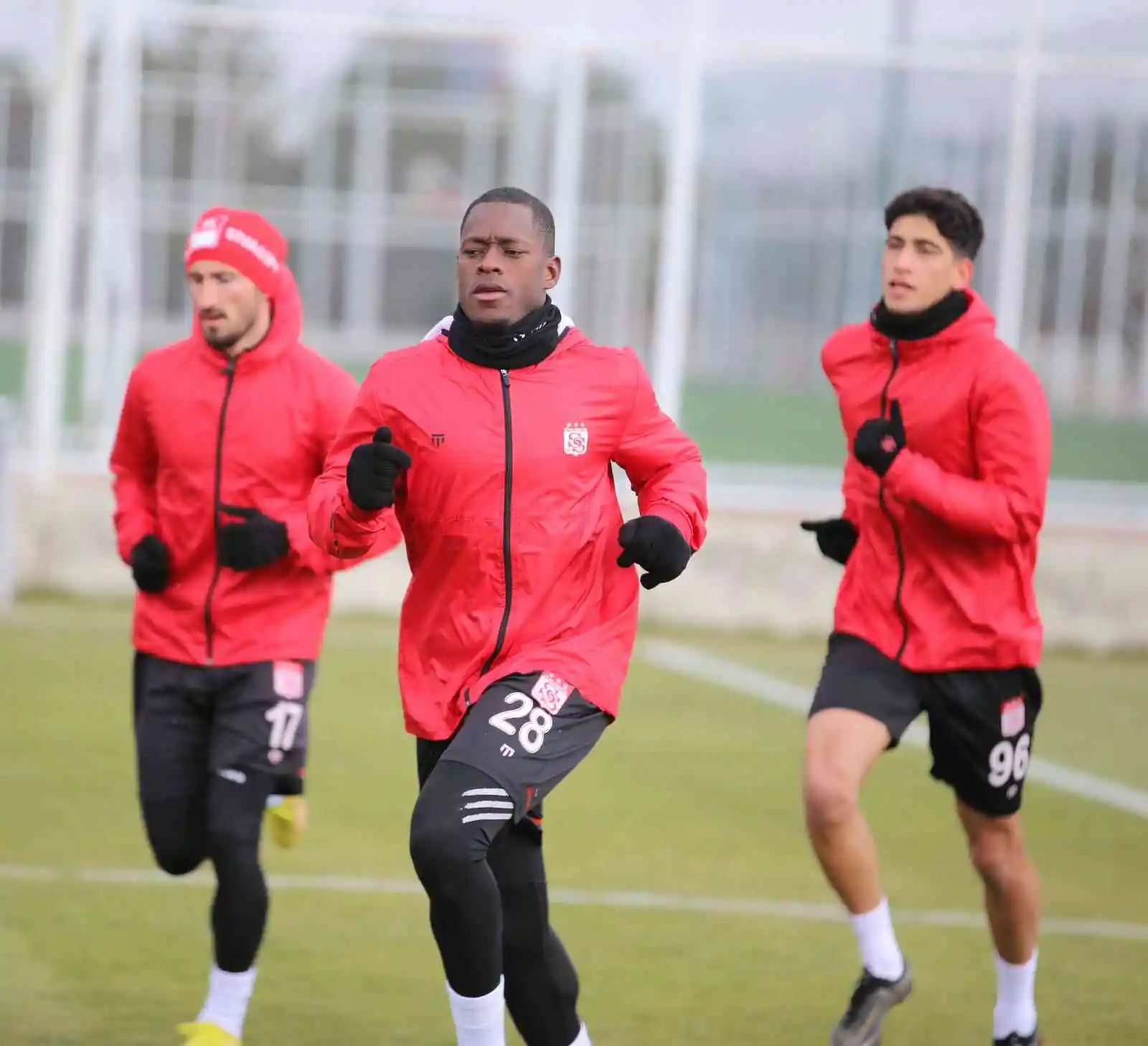 Sivasspor Kayseri maçına 3 puan parolasıyla hazırlanıyor