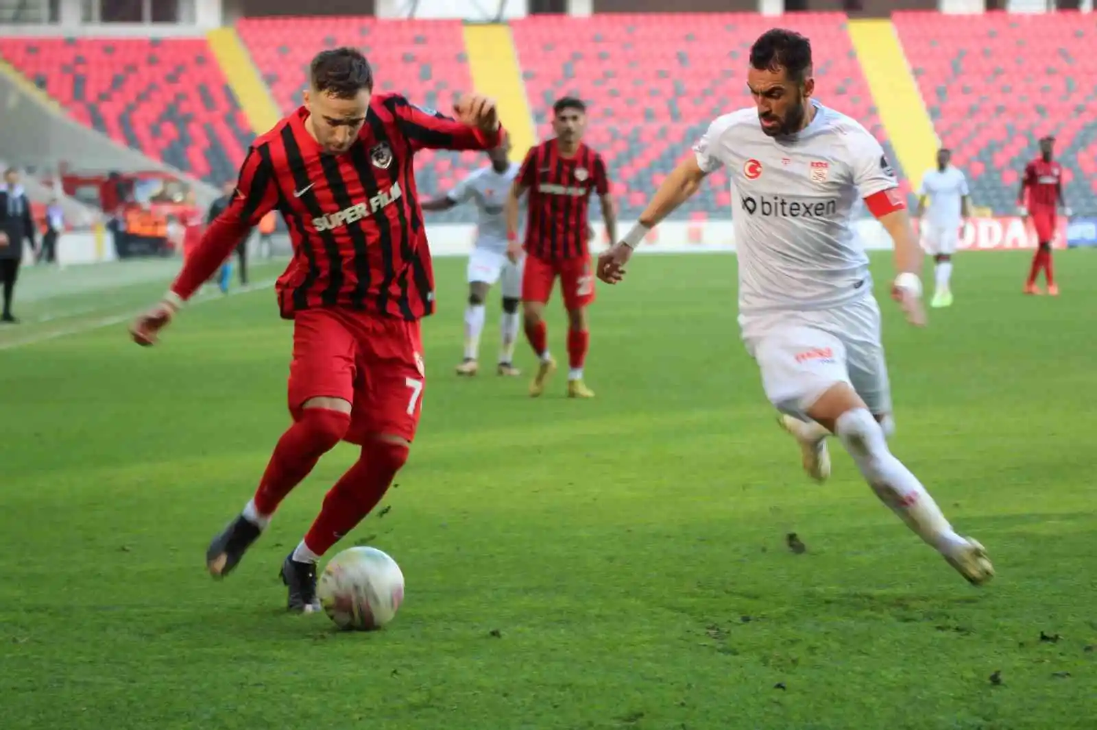 Spor Toto Süper Lig: Gaziantep FK: 1 - DG Sivasspor: 2 (Maç sonucu)
