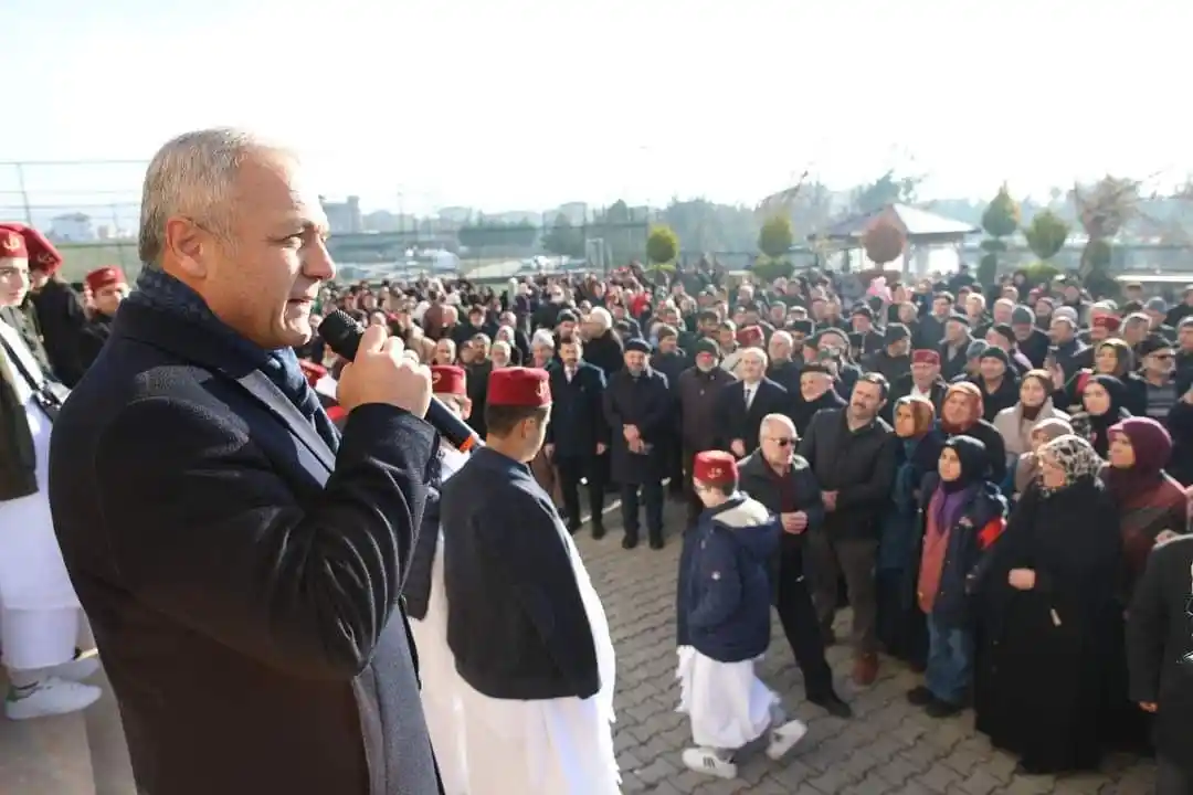 Suluova’da 65 genç hafıza umre ödülü
