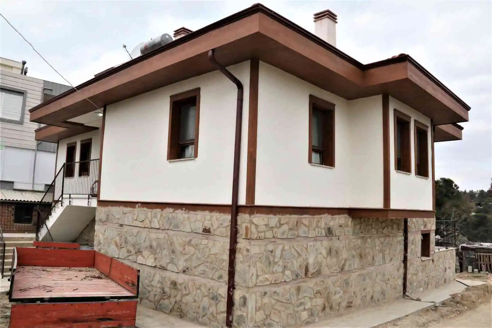 Tarihi yangında