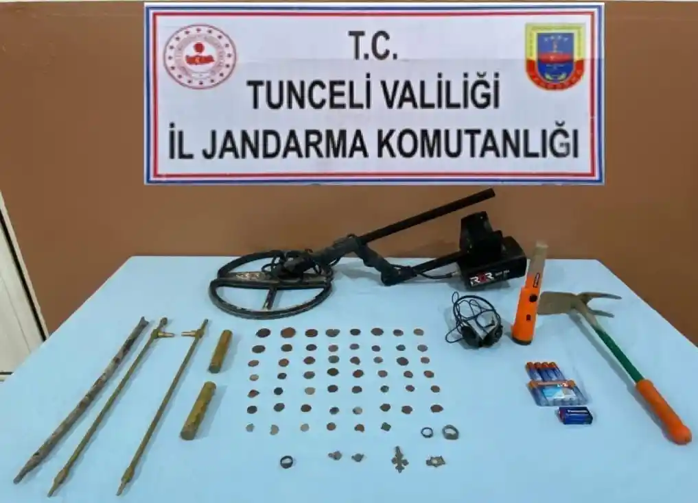 Tunceli'de kaçakçılık operasyonu

