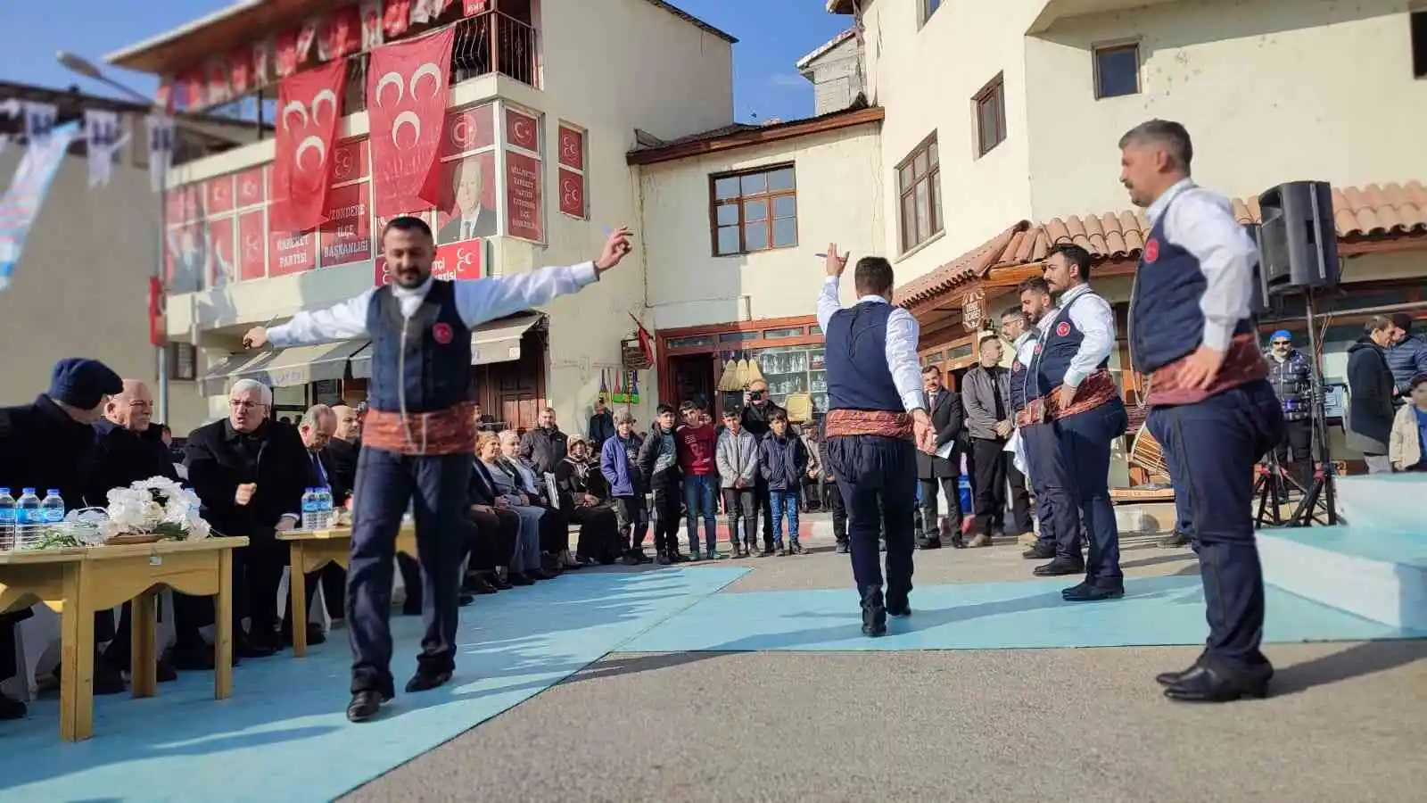 Uzundere’de toplu açılış töreni
