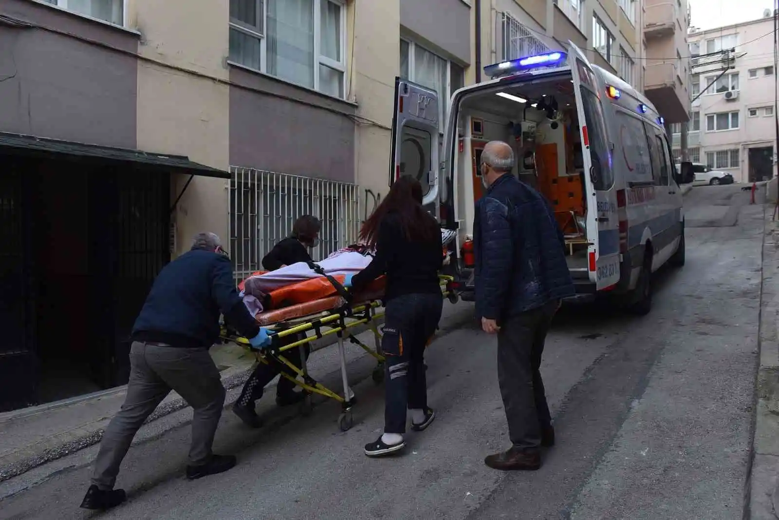 Yıldırım'da 2 bin 589 hastaya ambulans desteği
