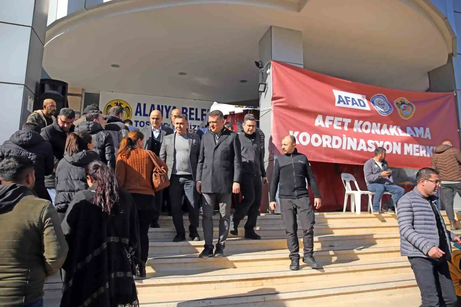 Alanya’nın ağırladığı depremzede 4 bin 600’e ulaştı
