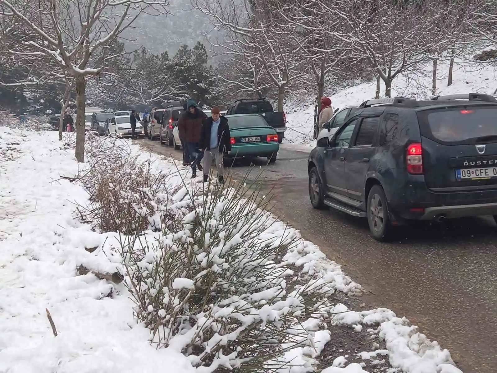 Aydın’a kar gelmeyince vatandaşlar kara gitti
