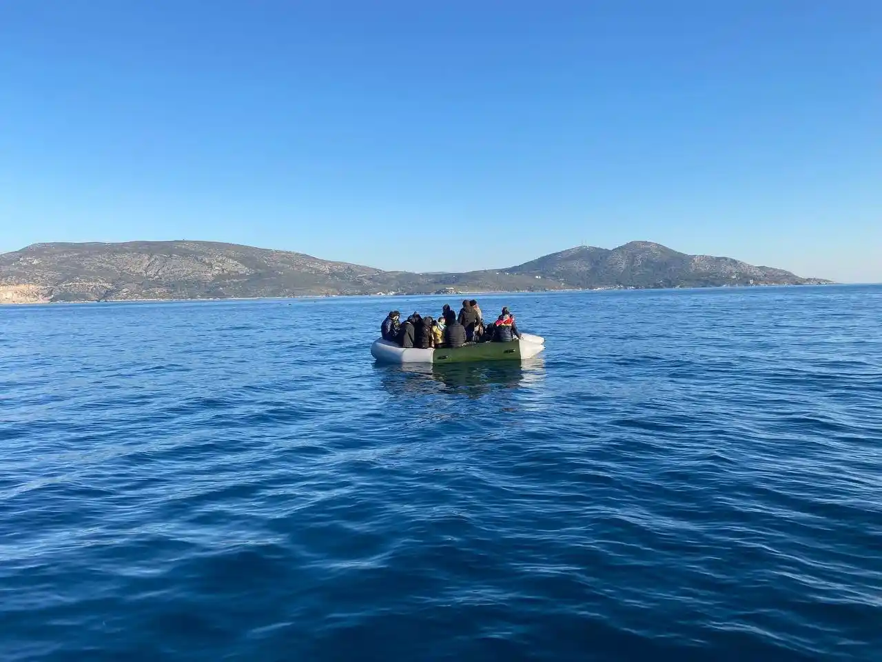 Aydın’da 23 düzensiz göçmen kurtarıldı
