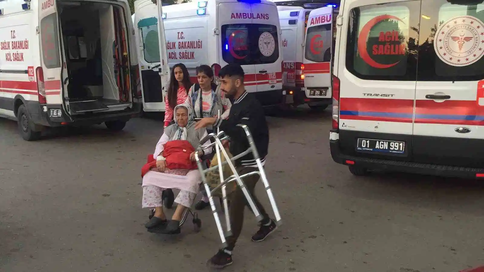 Balcalı Hastanesine tahliye kararı, hastalar nakil edilmeye başlandı
