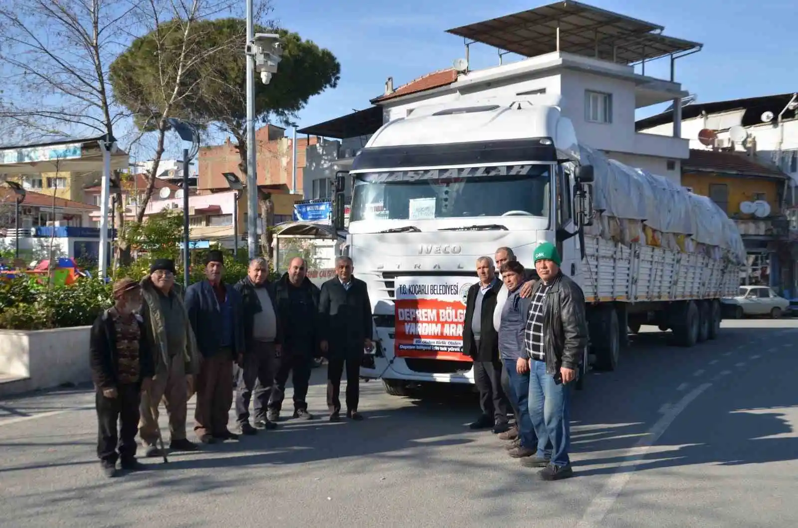 Başkan Kaplan; "Koçarlı, deprem bölgesi için küçükten büyüğe birlik oldu"
