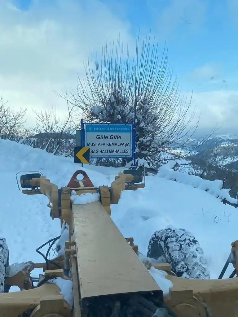 Bursa’da 694 mahalle yolu ulaşıma açıldı
