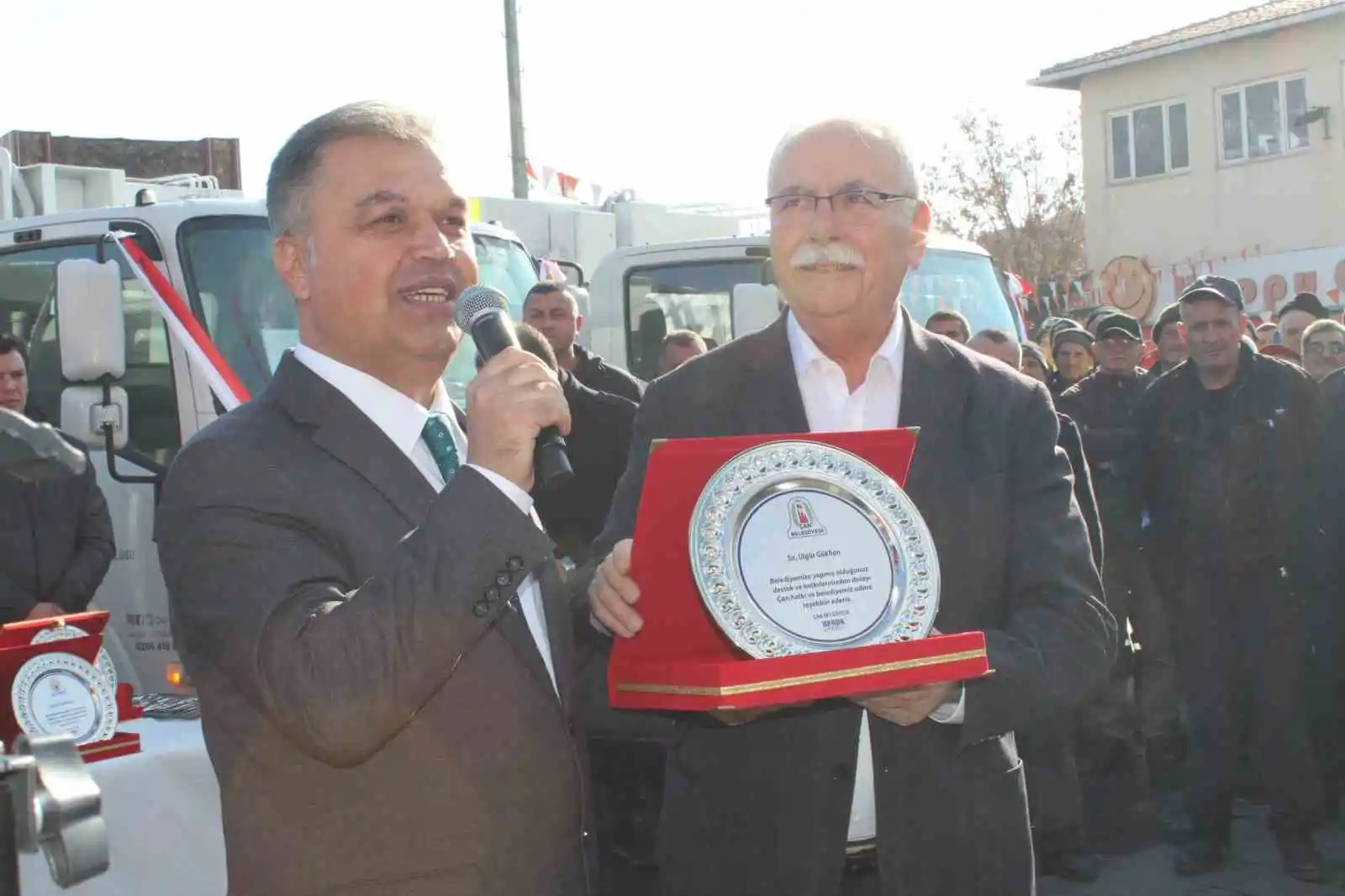 Çan Belediyesine yeni 12 hizmet aracı
