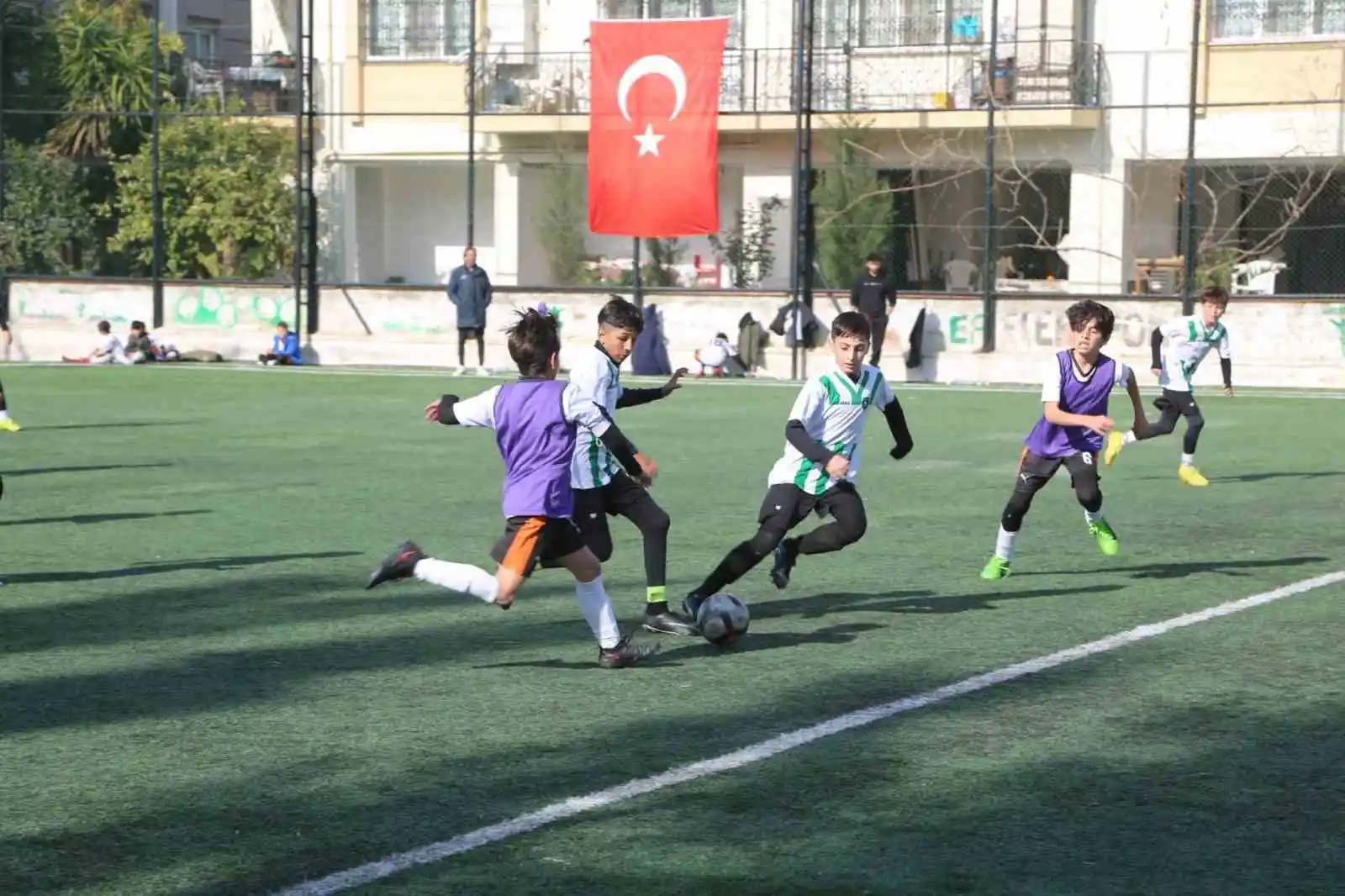 Efeler CUP, kıyasıya mücadeleye sahne oluyor
