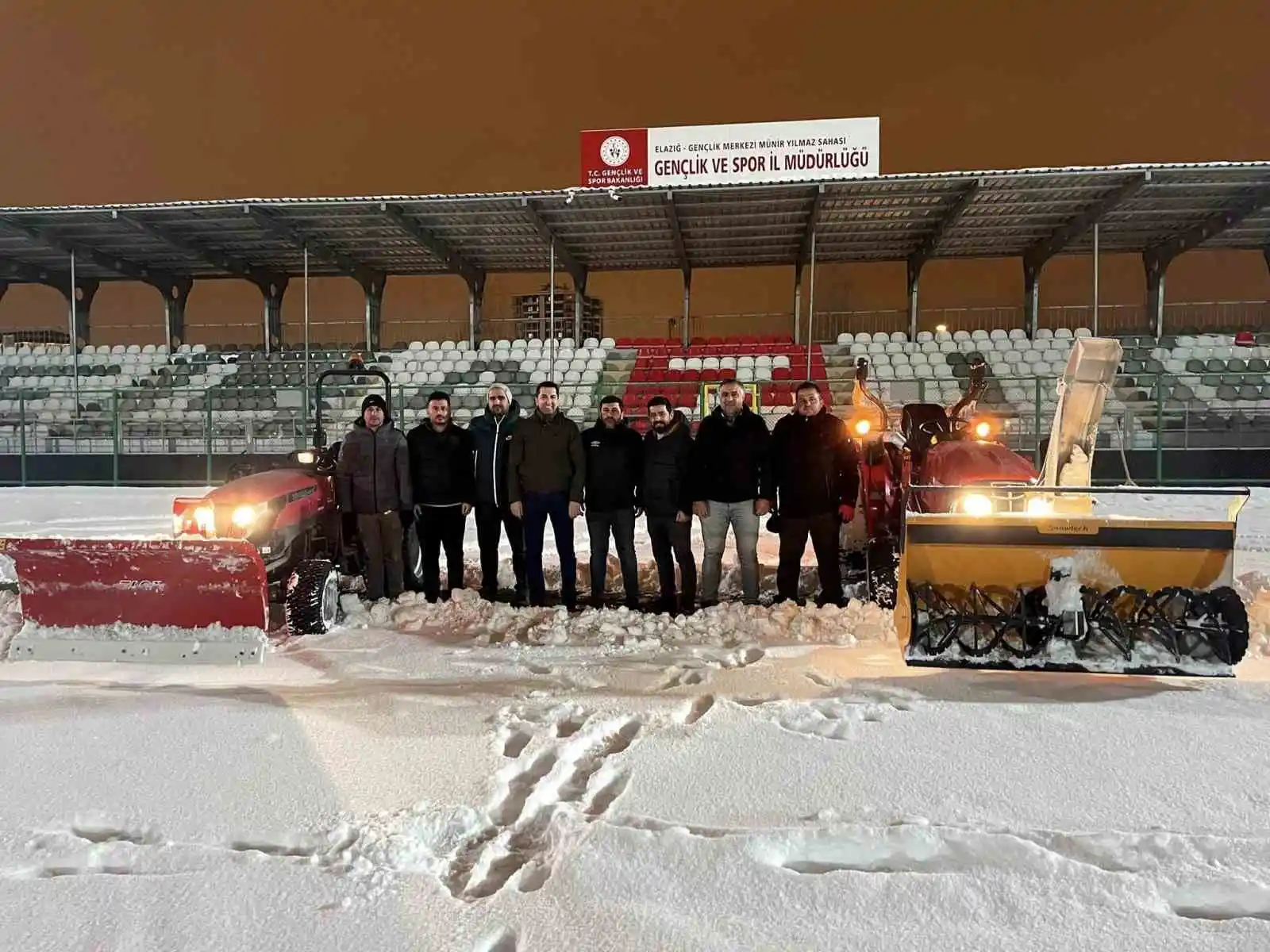 Elazığ GSB, stadyumları maça yetiştirmeye çalışıyor
