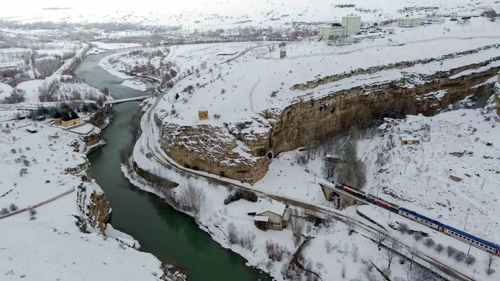 Erzincan’da kartpostallık kış fotoğrafları
