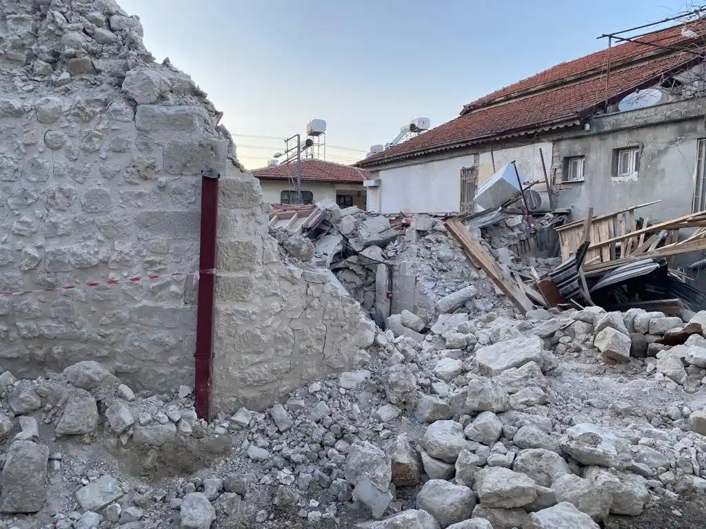 Hatay’da 700 yıllık Meryem Ana Ortodoks Kilisesi depremde yıkıldı
