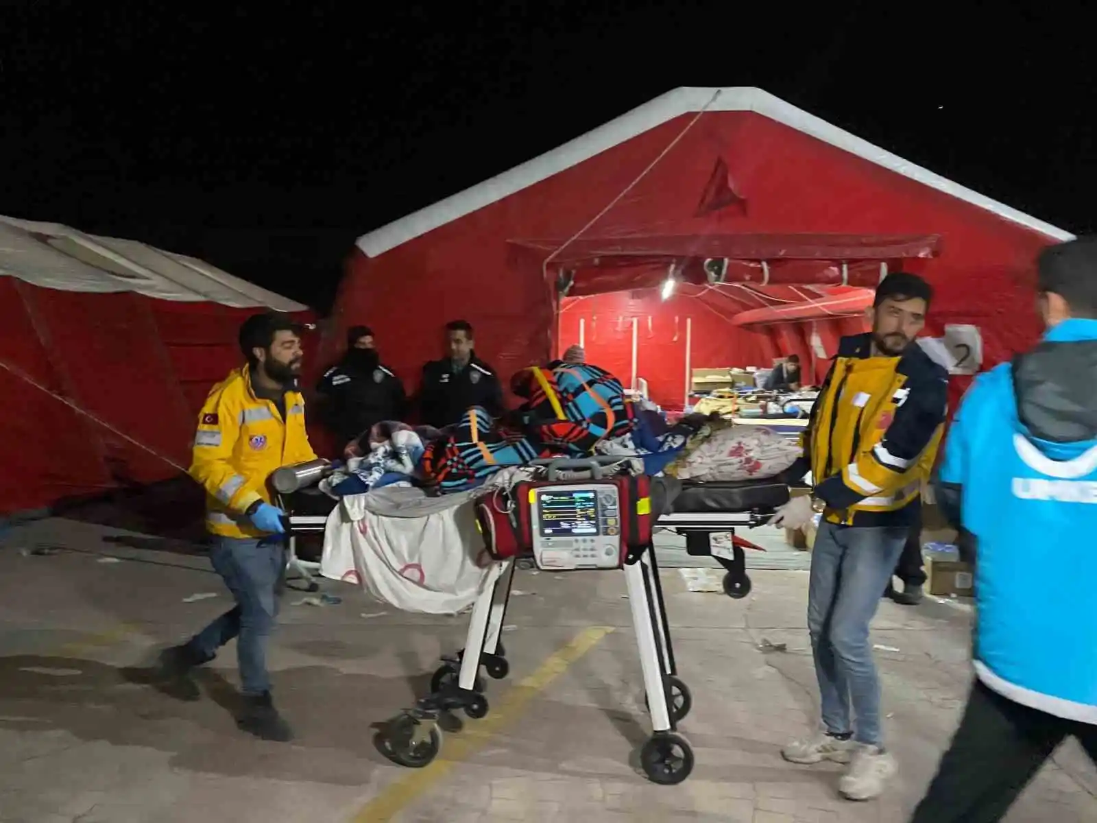 Hatay Mustafa Kemal Üniversitesi Hastanesi tedbir amaçlı boşaltılıyor
