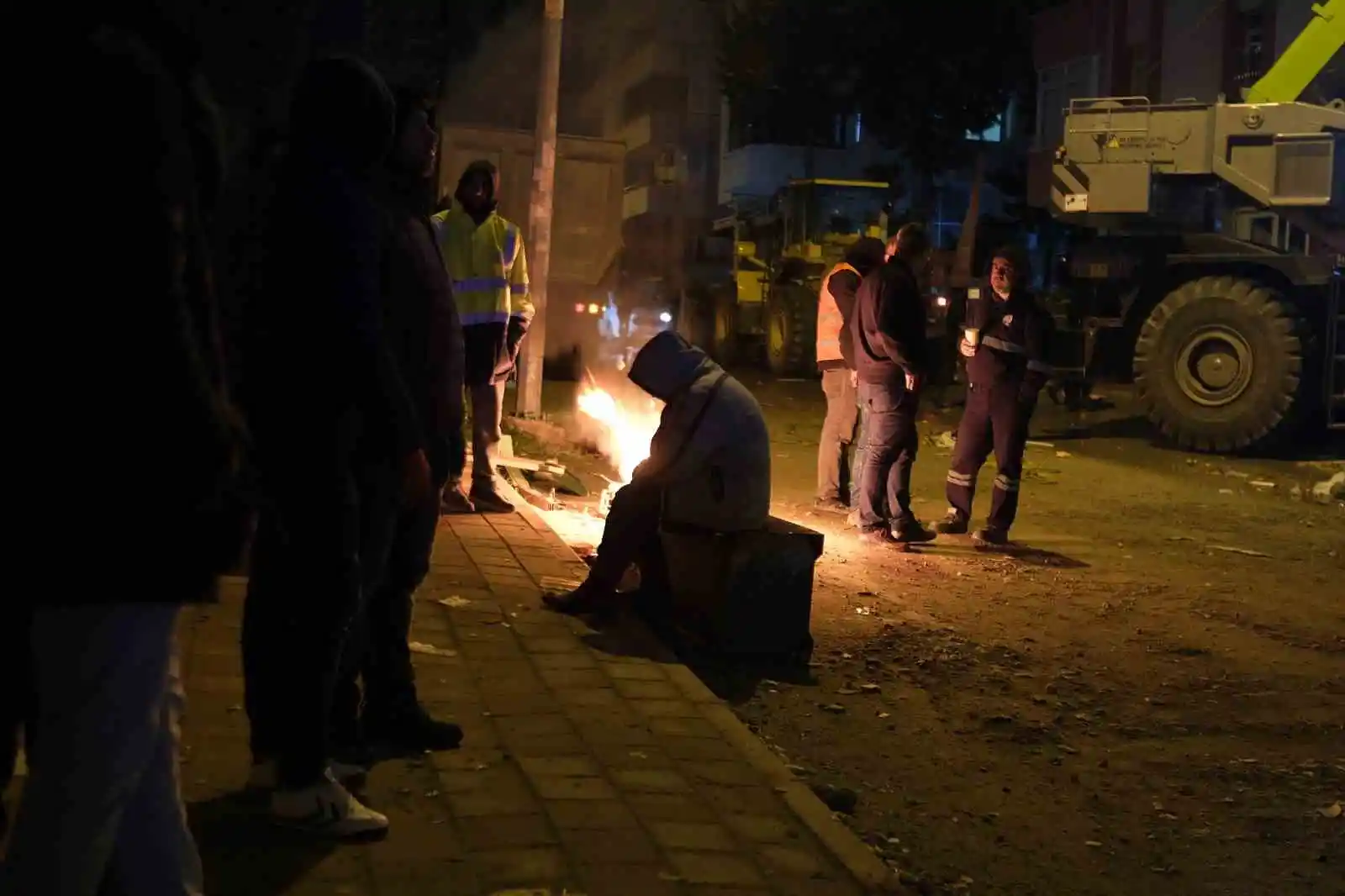 Kahramanmaraş merkezli olarak gerçekleşen deprem neticesinde Adana’da 109 kişi hayatını kaybetti, 1500 kişinin ise yaralı olduğu öğrenildi.
