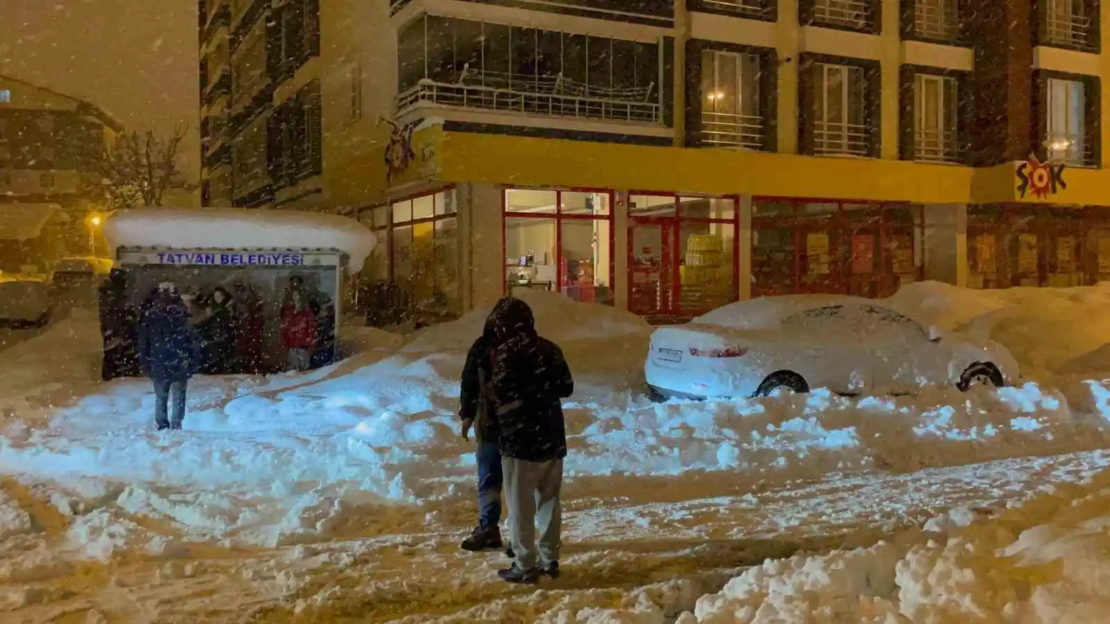 Kahramanmaraş’taki deprem Bitlis’te de şiddetli bir şekilde hissedildi
