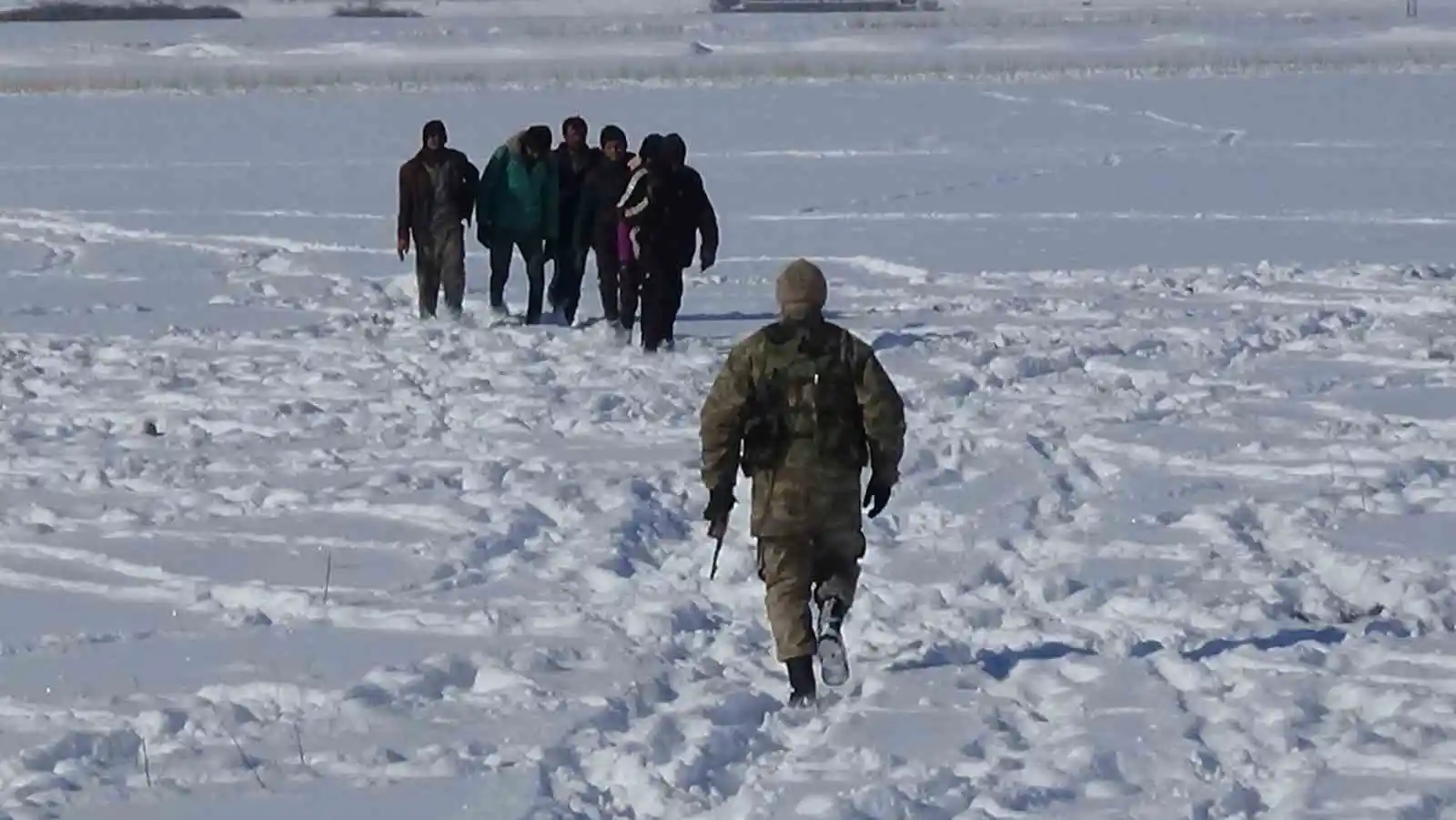 Kars’ta 53 düzensiz göçmen yakalandı
