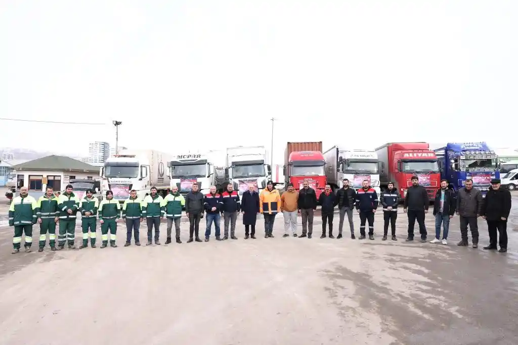 Keçiören Belediyesi'nden afetzedelere aşevi, Ramazan çadırı ve ulaşım hizmeti
