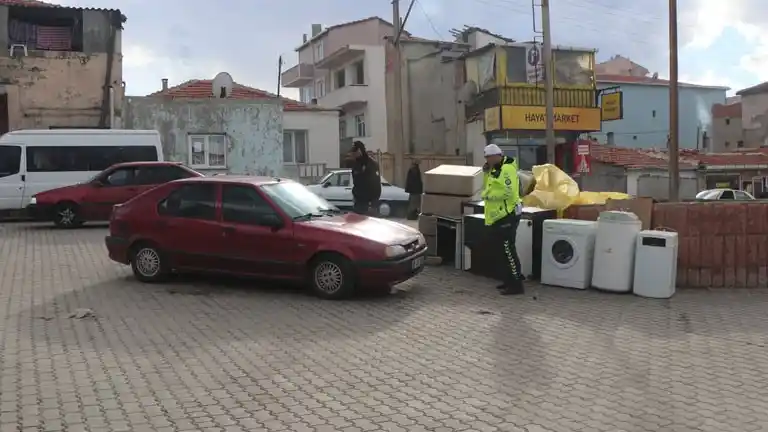 Keşan’da huzur ve güven uygulamasında 2 kişi tutuklandı
