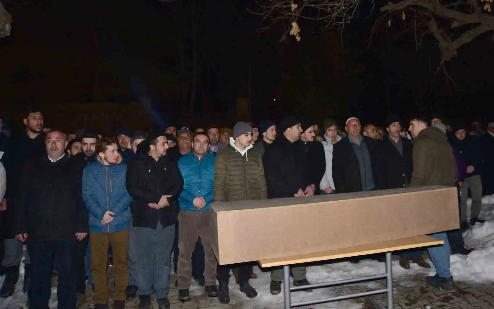 Malatya’daki son depremde hayatını kaybeden Bedih Kış memleketi Bitlis’te toprağa verildi
