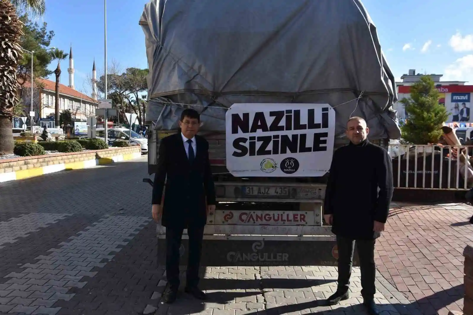 Nazilli’den 83’ü tır, 154 araç deprem bölgesine gönderildi
