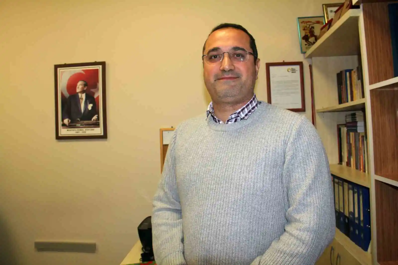 Prof. Dr. Ahmet Apaydın: 