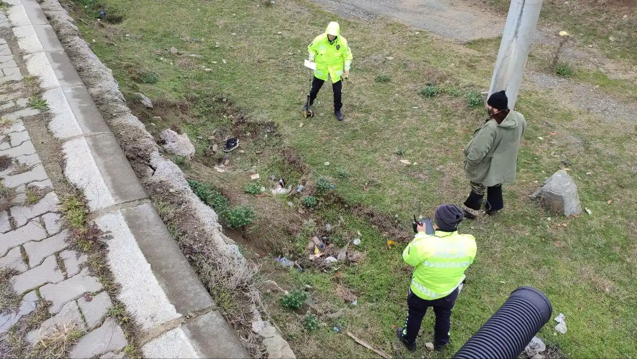 Sakarya'da bir garip kaza, 10 saat sonra ağır yaralı bulundu
