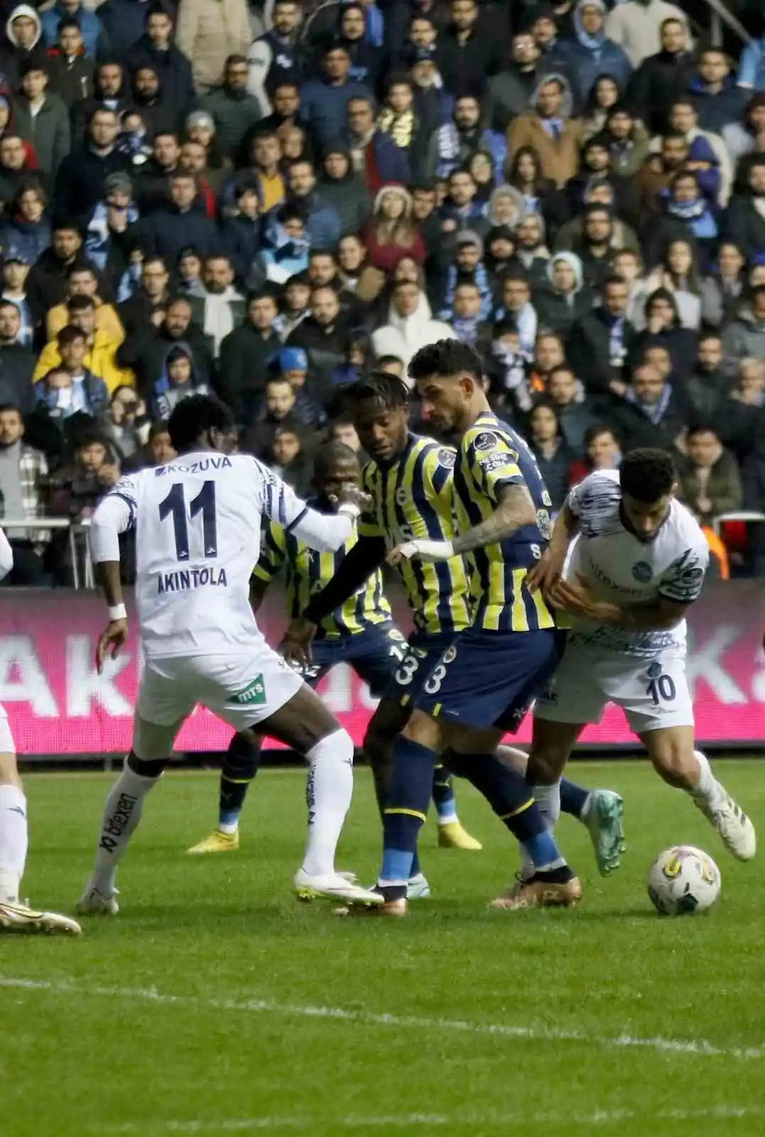 Spor Toto Süper Lig: Adana Demirspor: 1 - Fenerbahçe: 1 (Maç sonucu)
