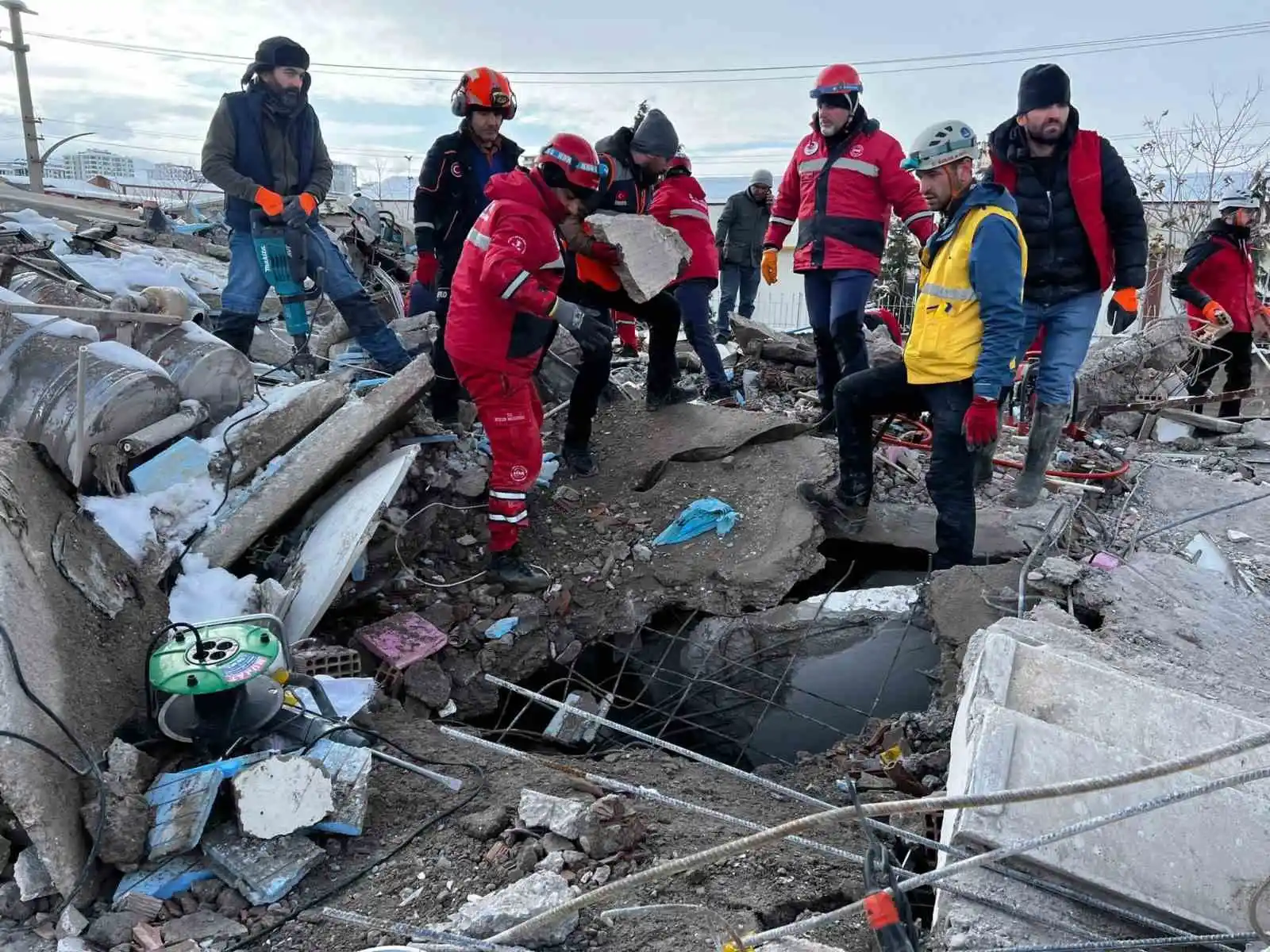 TRAC Aydın Şubesi deprem bölgesinde aktif olarak rol aldı
